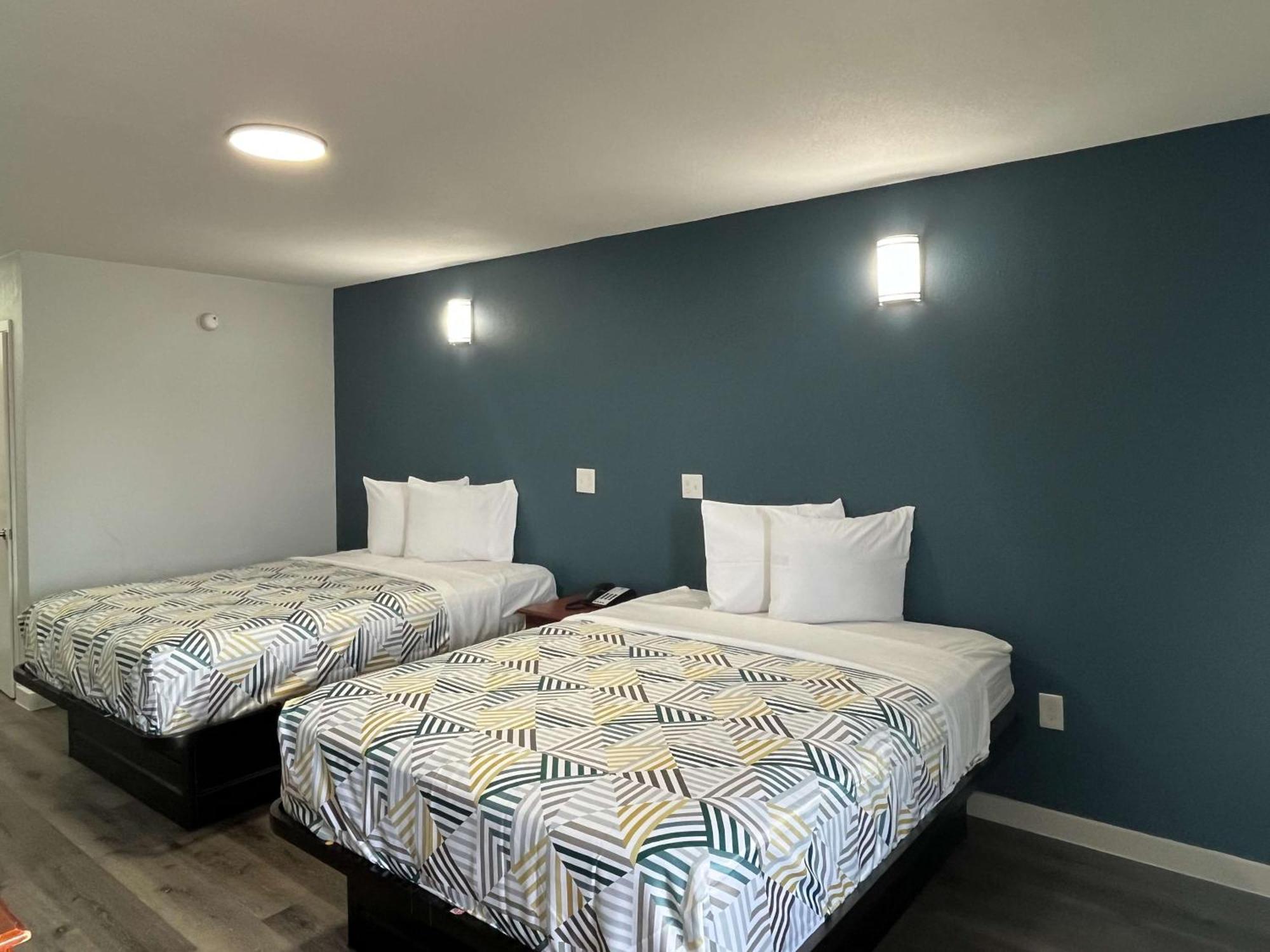 Motel 6 Greenwood, Ms Dış mekan fotoğraf