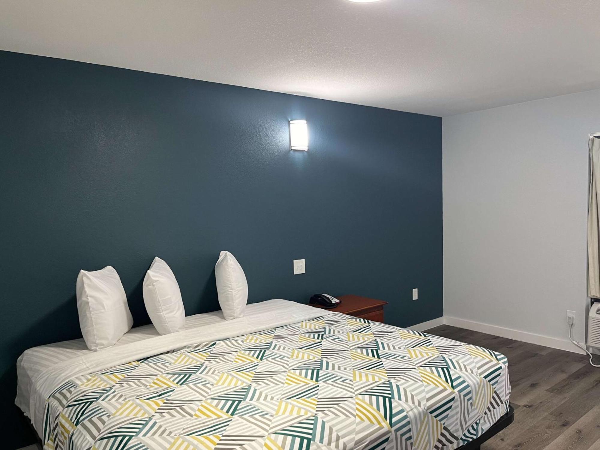 Motel 6 Greenwood, Ms Dış mekan fotoğraf