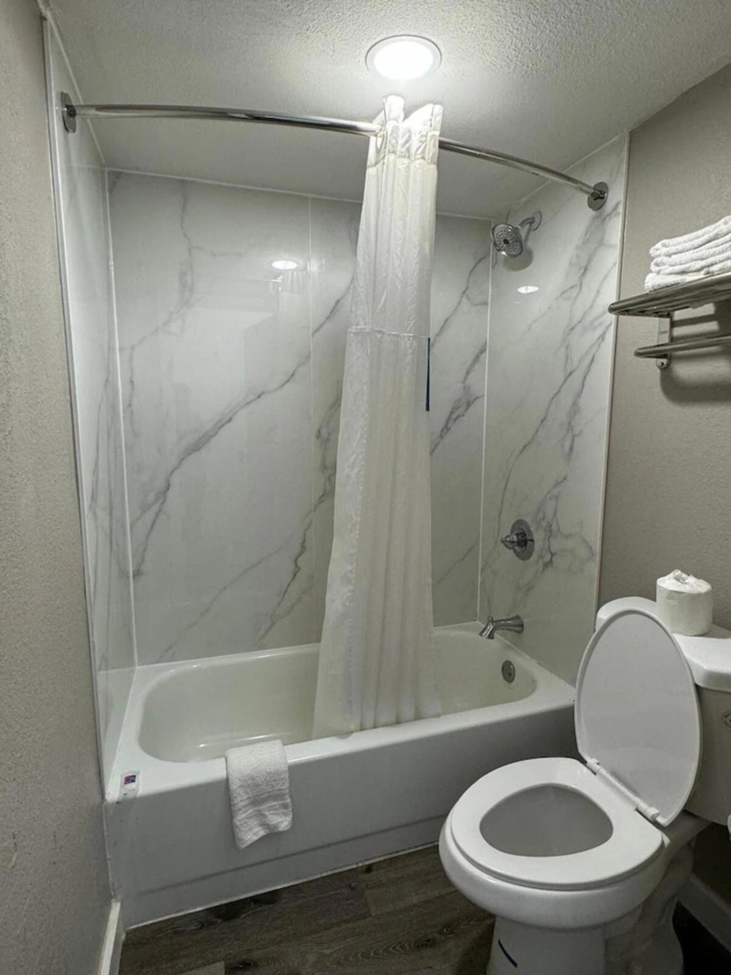 Motel 6 Greenwood, Ms Dış mekan fotoğraf